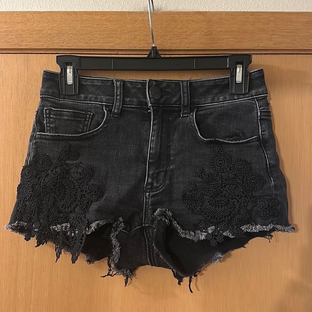 American Eagle Outfitters Women’s Hi Rise Shortie Lace Jean Shorts Black Size 2